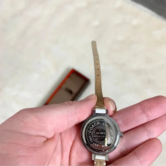 Coach Bridgit Wrist Watch White Patent Leather Silver Stainless Steel Y2k 2000s - Picture 8 of 11